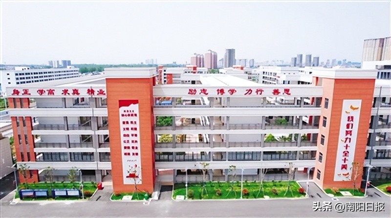 南阳师范学院篮球冠军是谁_南阳师范篮球队_南阳师范篮球场