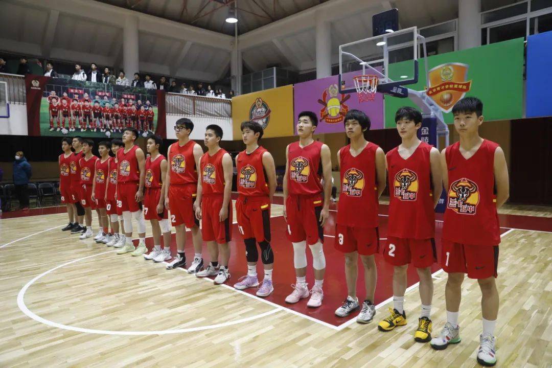 西城实验篮球队_北京小学 西城篮球冠军_西城篮球特色校